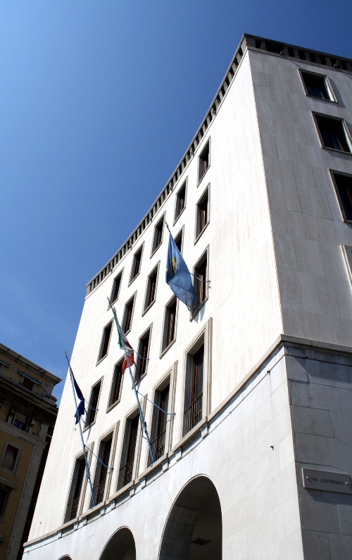 Il Palazzo del Consiglio regionale sito a Trieste in piazza Oberdan