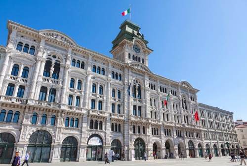 La sede del Comune di Trieste dove si svolgerà la seduta del Consiglio regionale 