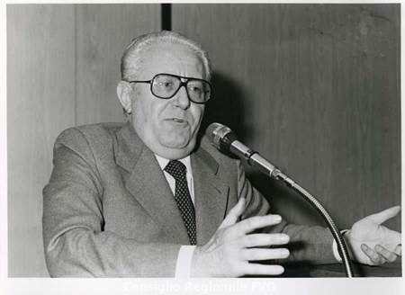 Giuseppe Zamberletti - Pordenone, 27/05/1984<p>(Archivio fotografico storico istituzionale del CR - foto di Gianni Fabrizio)